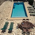 Alexia On The Greek Island Of Zakynthos فيلة *